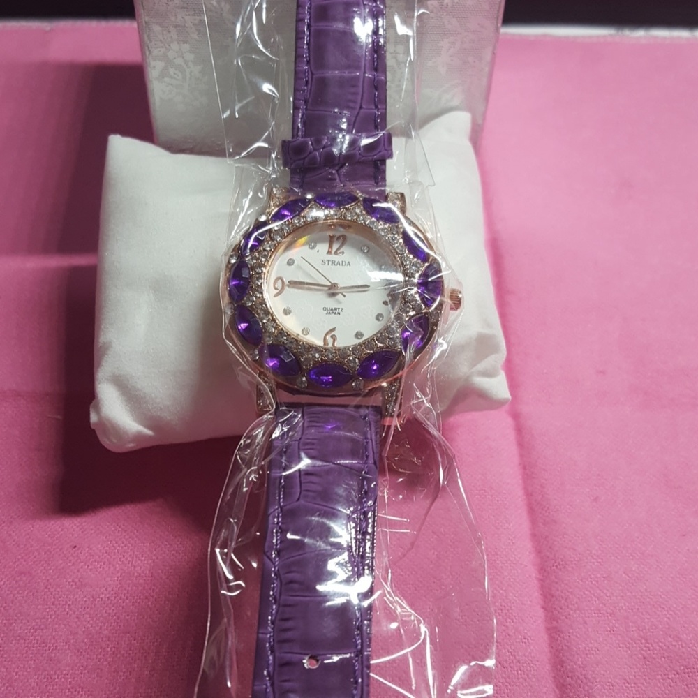 Watch & Bracelet Set - Picture 2 of 5